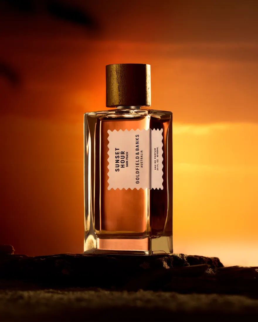 Sunset Hour Dark Peach by GOLDFIELD & BANKS, fragrance from the advent calendar